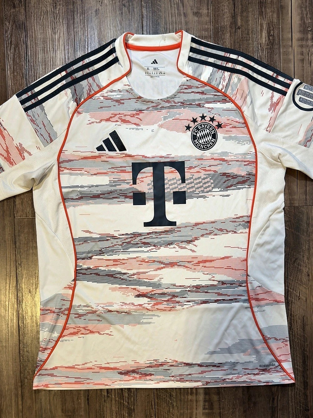 adidas FC Bayern München Home Jersey Men's White & Red Size XLarge Like New